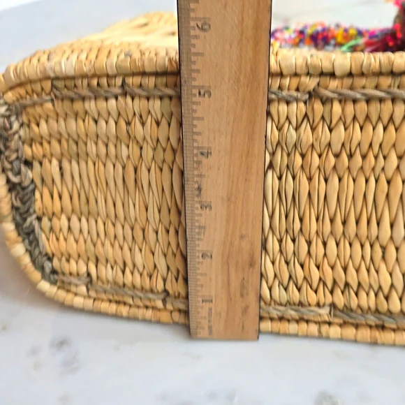 NWOT Chacha d'amour Straw Market Tote w/ Beaded Handles - Picture 15 of 16